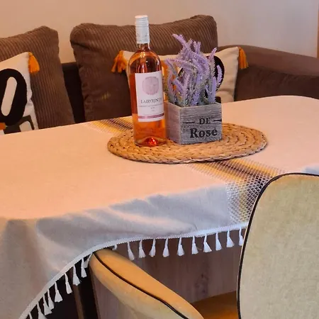 Larenta стилни с 2 спални и гледка море в влас スヴェティ・ヴラス