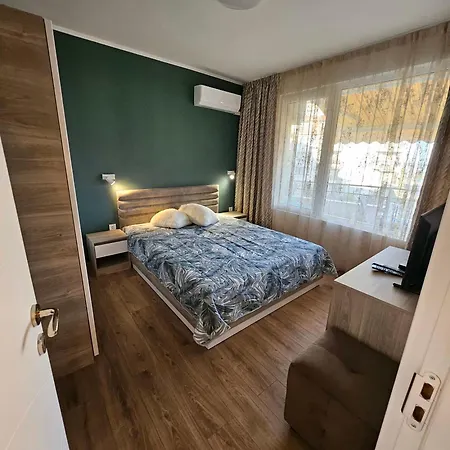 Larenta стилни с 2 спални и гледка море в влас Apartament Święty Włas