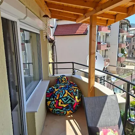 Larenta стилни с 2 спални и гледка море в влас Apartment *