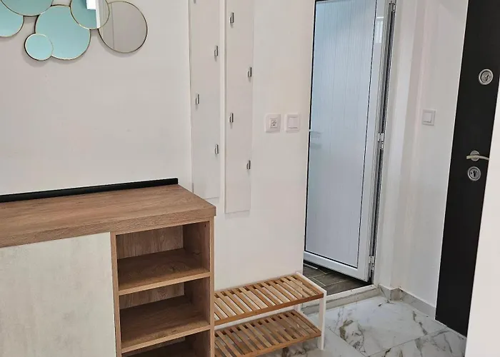 Larenta стилни с 2 спални и гледка море в влас Apartment *