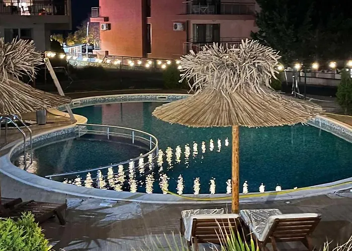 Larenta стилни с 2 спални и гледка море в влас Apartment Sveti Vlas