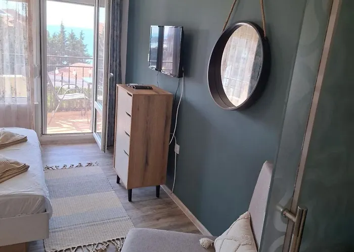 Larenta стилни с 2 спални и гледка море в влас Appartement Sveti Vlas