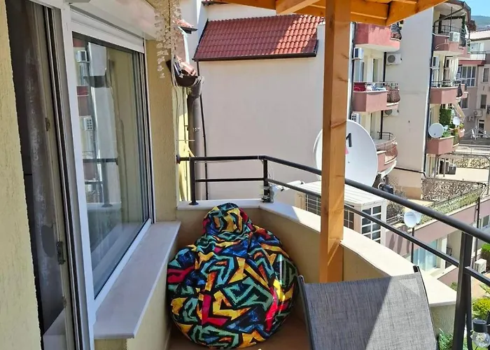 Larenta стилни с 2 спални и гледка море в влас Appartement *